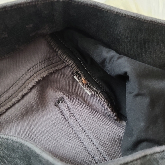 Spanx marble jean ish leggings - Picture 9 of 9